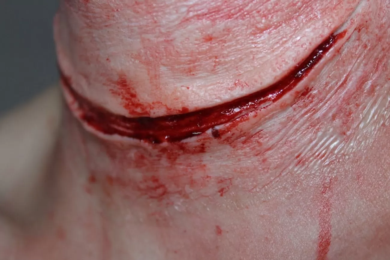 ForensicFX Studios Simple Slit Throat Prosthetic> Halloween Accessories